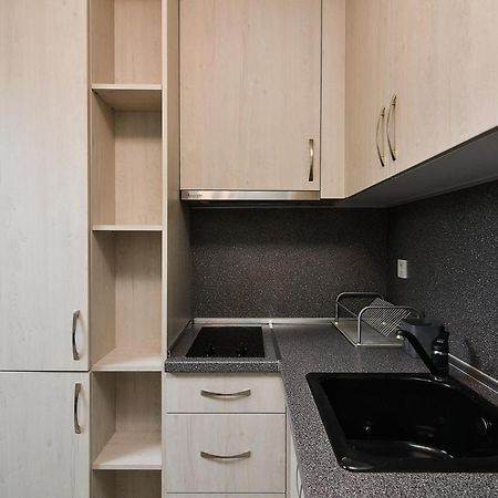 Small Studio On Budget In The Heart Of City Varna Dış mekan fotoğraf